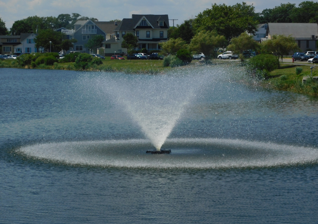 fountain aeration in a lake